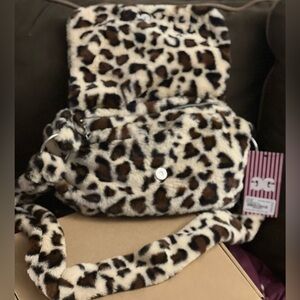 Gilda Paris Leopard Print Faux Fur Messenger Bag, w/ GP Key chain, MSRP $99